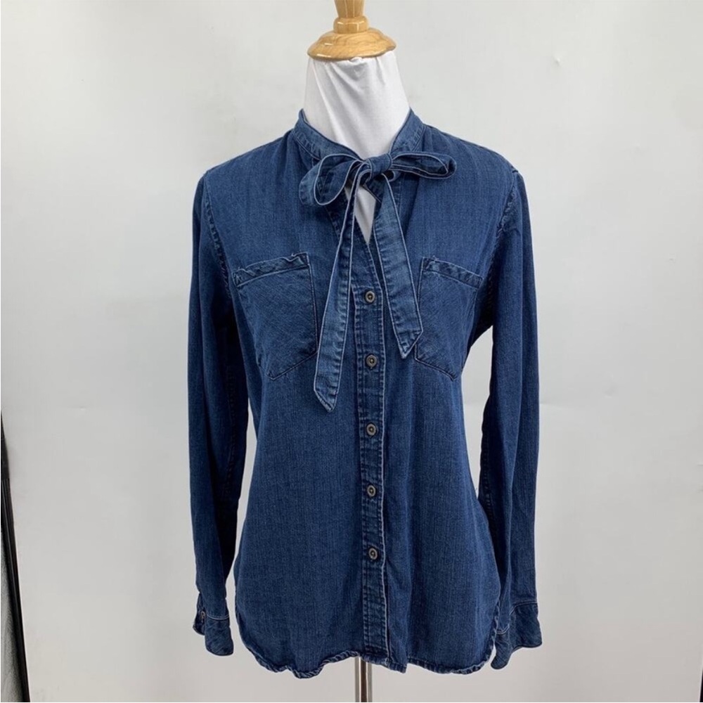 Rails Shirt Womens XS Denim Chambray Rosalee Tie Neck Button Up shirt.